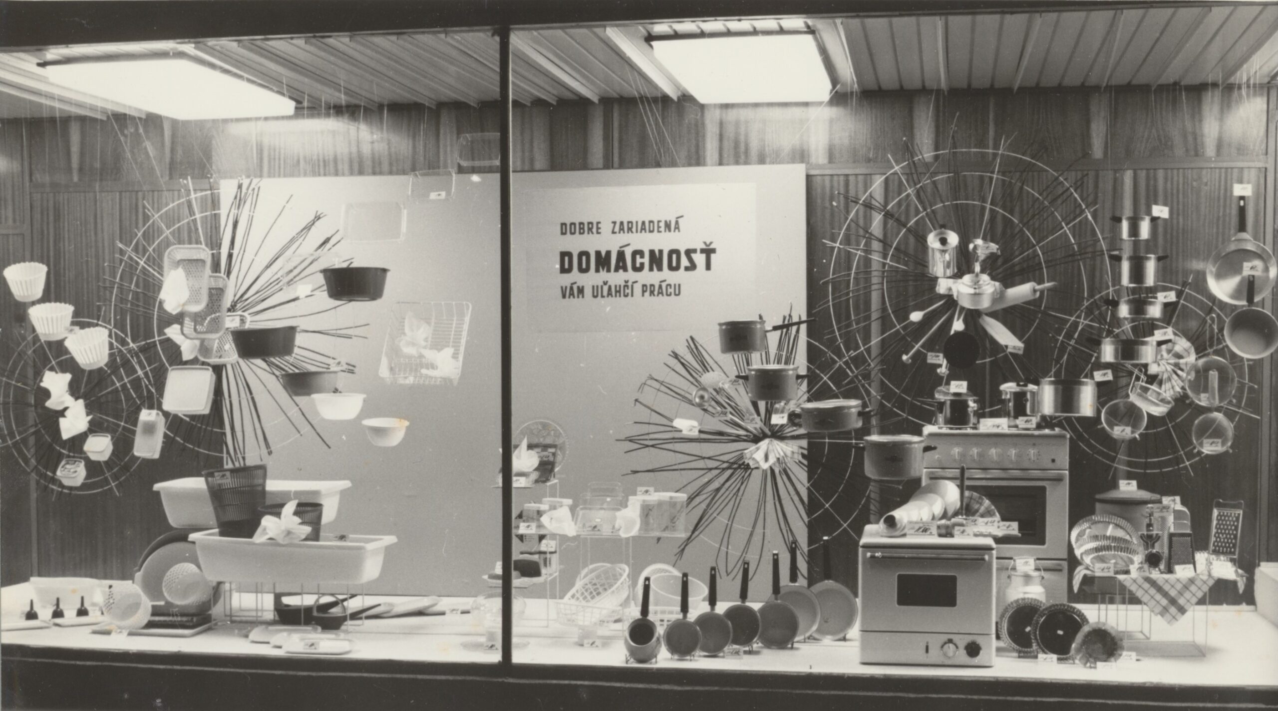 seminár funkčného aranžovania v OD Prior Prievidza 1972